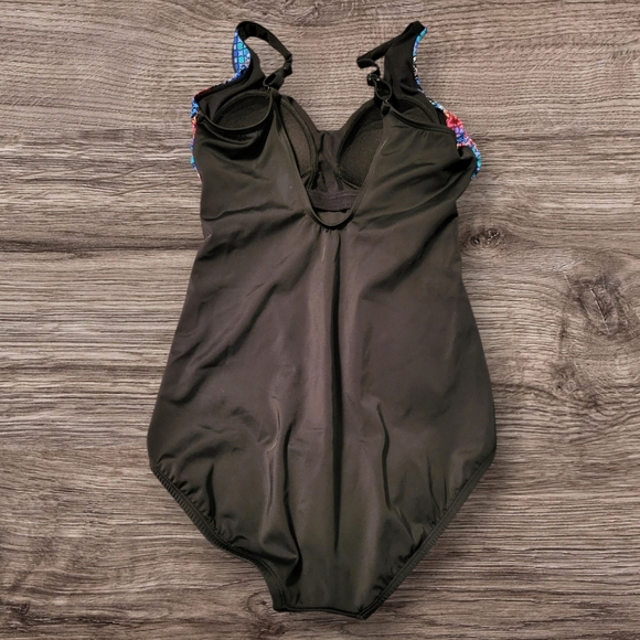 Miracle Brands Women's One-Piece Colorful Swimsuit, Medium (8-10), NWOT - Picture 2 of 4